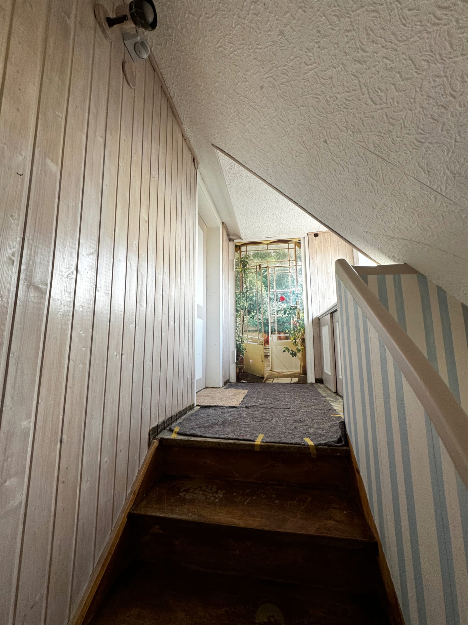 Treppenhaus vorher-nachher